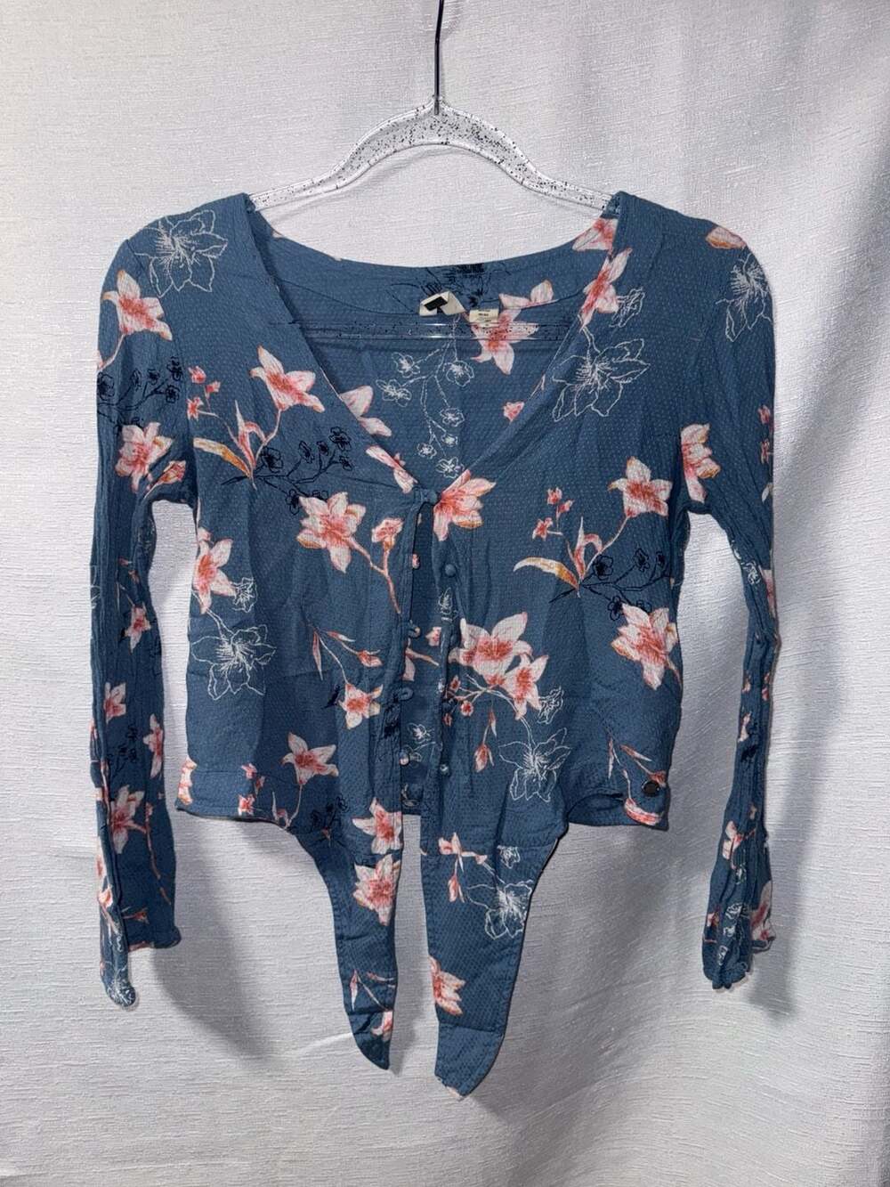 Roxy Blue Floral Long Sleeve Button-Front Tie-Front Crop Top